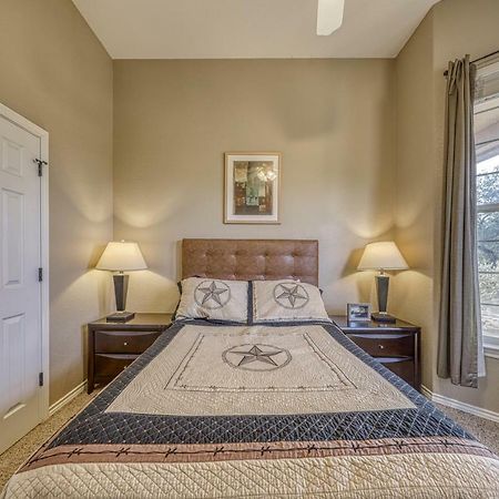 River Mountain Retreat Wimberley Eksteriør billede