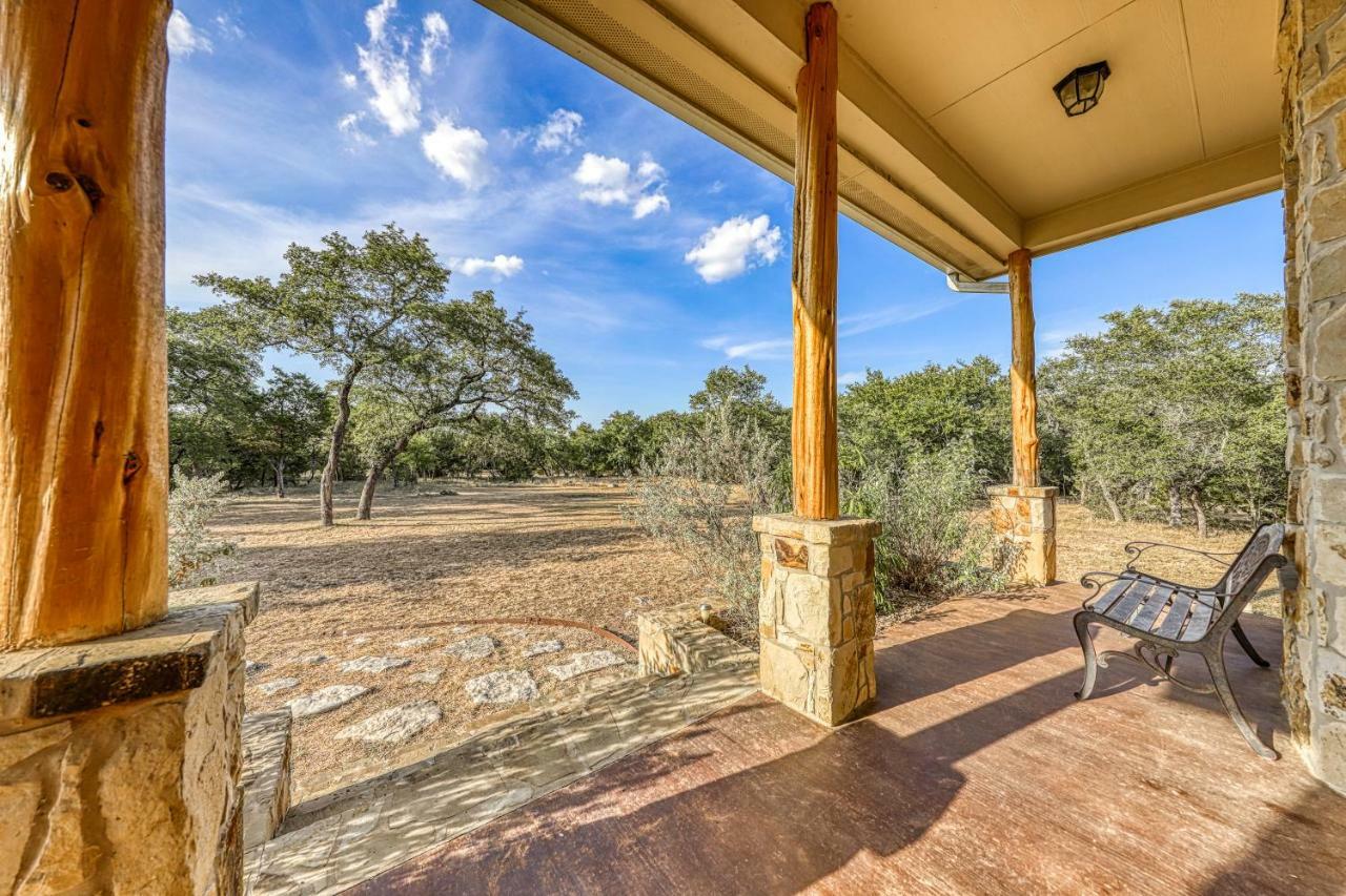 River Mountain Retreat Wimberley Eksteriør billede
