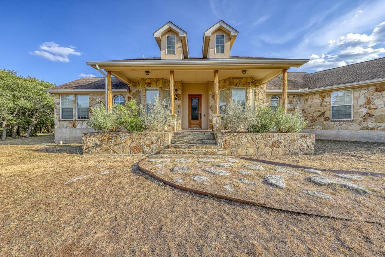 River Mountain Retreat Wimberley Eksteriør billede